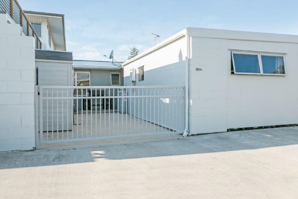 Beachfront Location Lejlighed Mount Maunganui Eksteriør billede